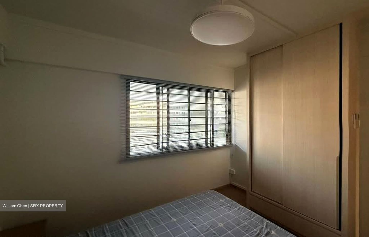 Blk 656 Woodlands Ring Road (Woodlands), HDB Executive #589701151